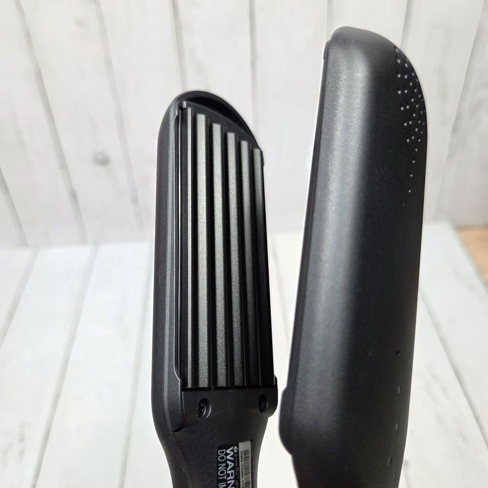 GHD Contour Professional Hair Crimper Black Limited Edition - Picture 5 of 13